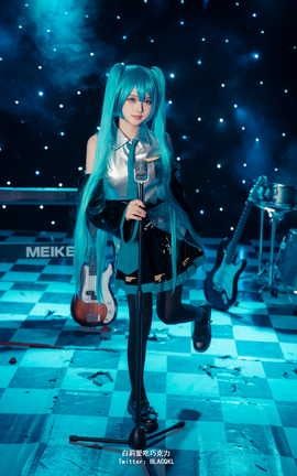 򰮳ɿ-miku